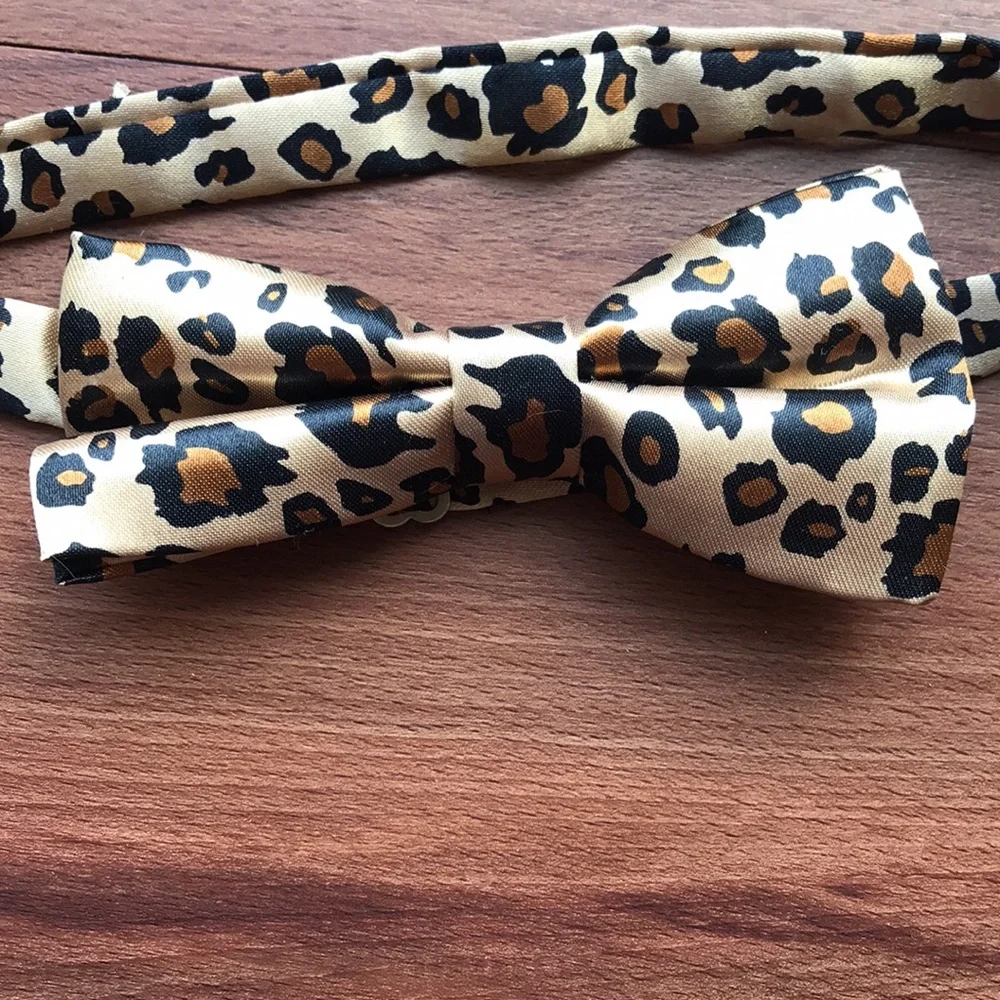 Leopard Print Adjustable Cat/Dog Bow Tie